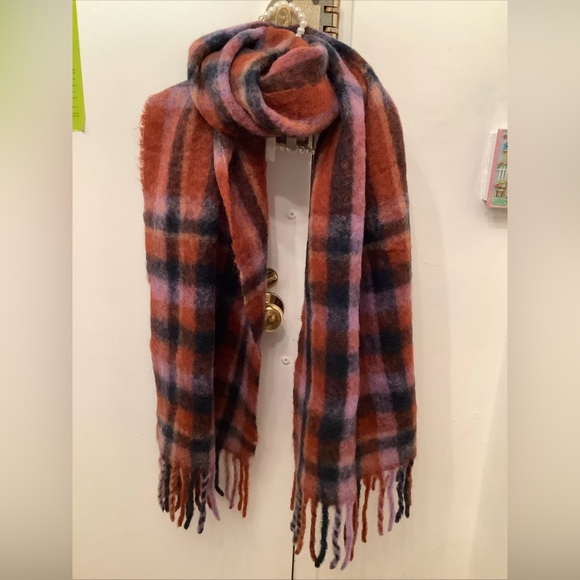 Brora Tartan Mohair /Alpaca Blend Red-Black Plaid XL Scarf Shawl 21” X 88” - Picture 6 of 9